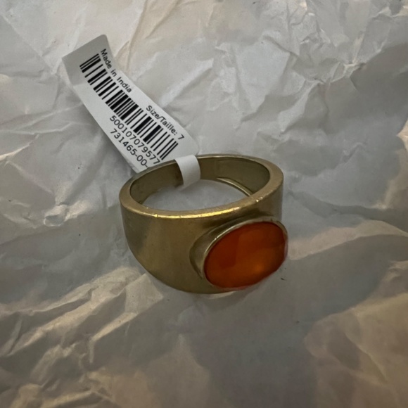 Banana Republic coral ring - Picture 2 of 2